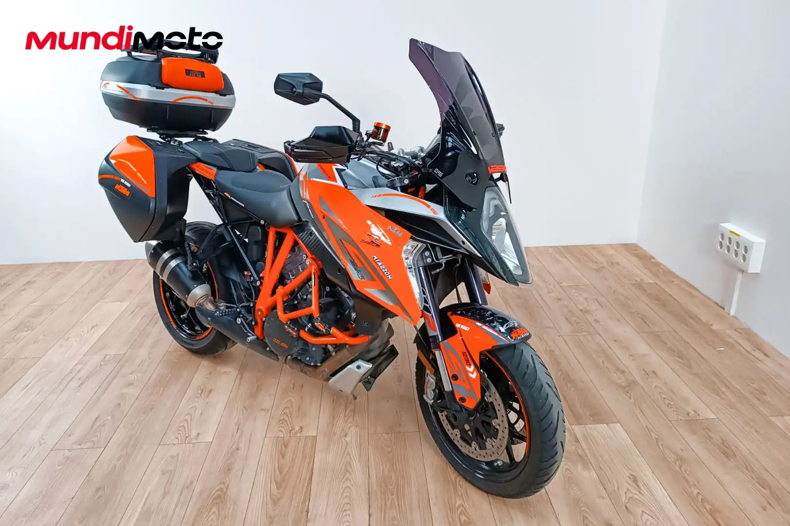 KTM 1290 Super Duke GT - 2