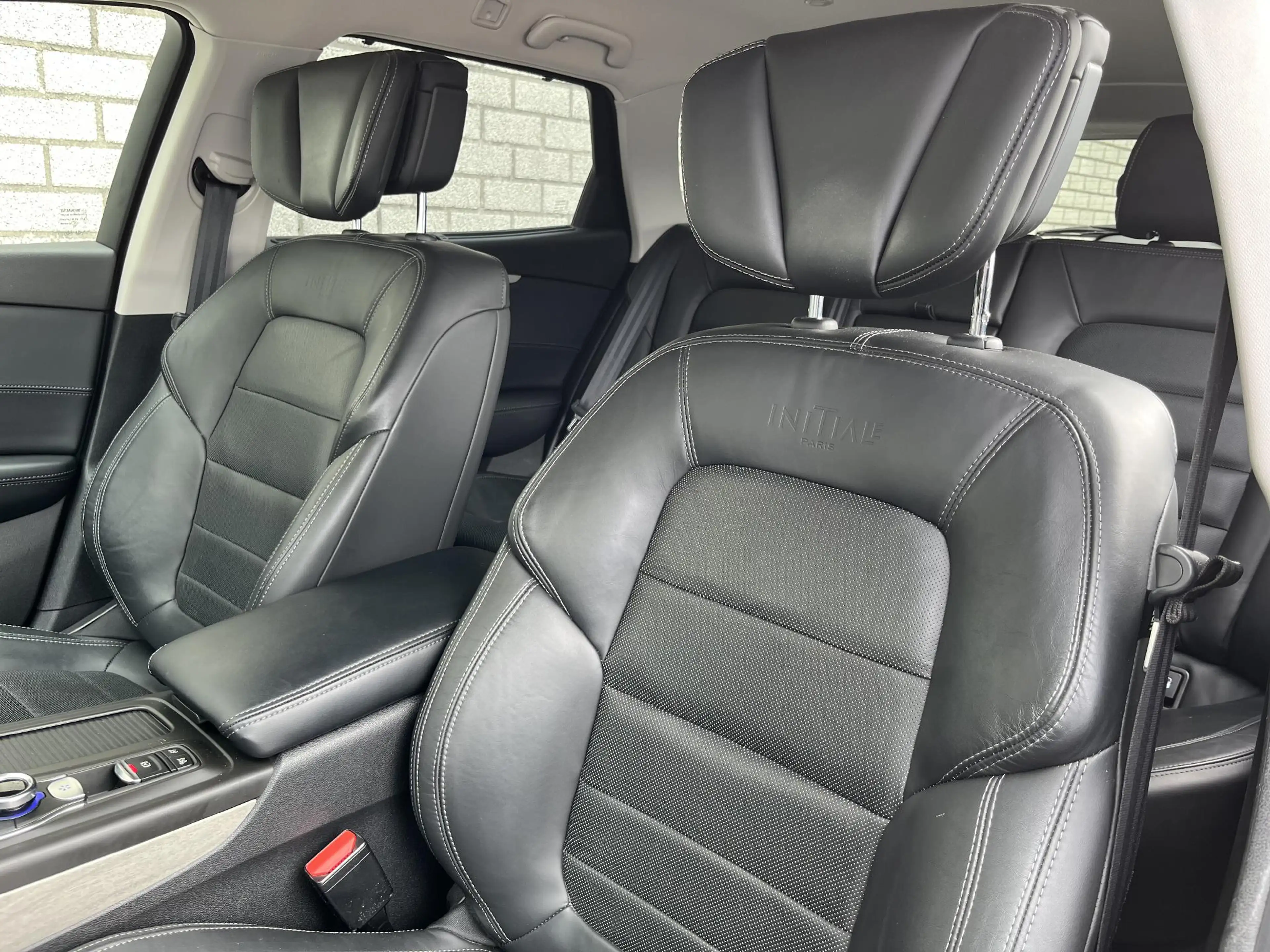 Renault Talisman Estate 1.8 TCe Initiale Paris | Trekhaak | Stoelve — photo 39