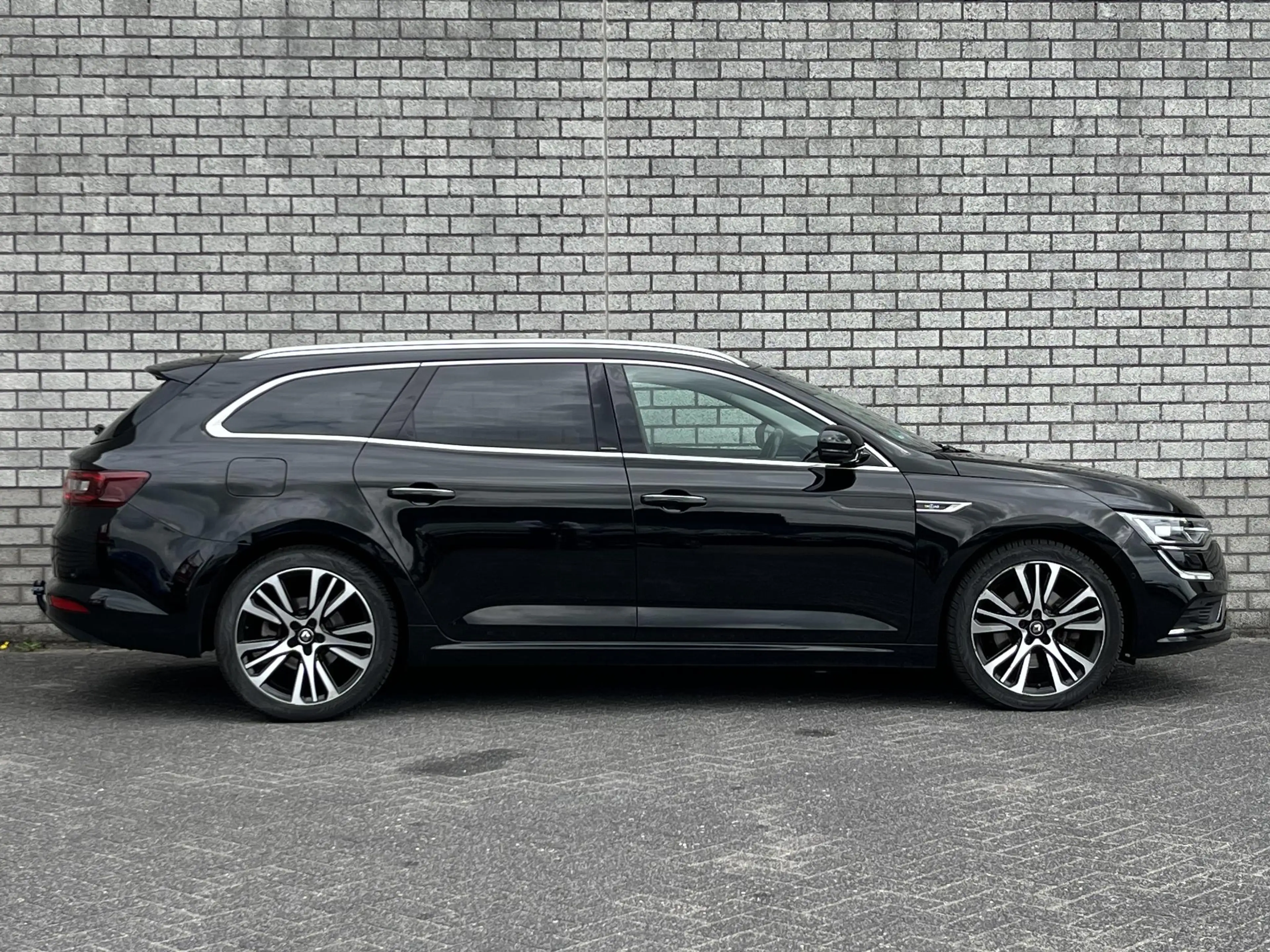 Renault Talisman Estate 1.8 TCe Initiale Paris | Trekhaak | Stoelve — photo 27