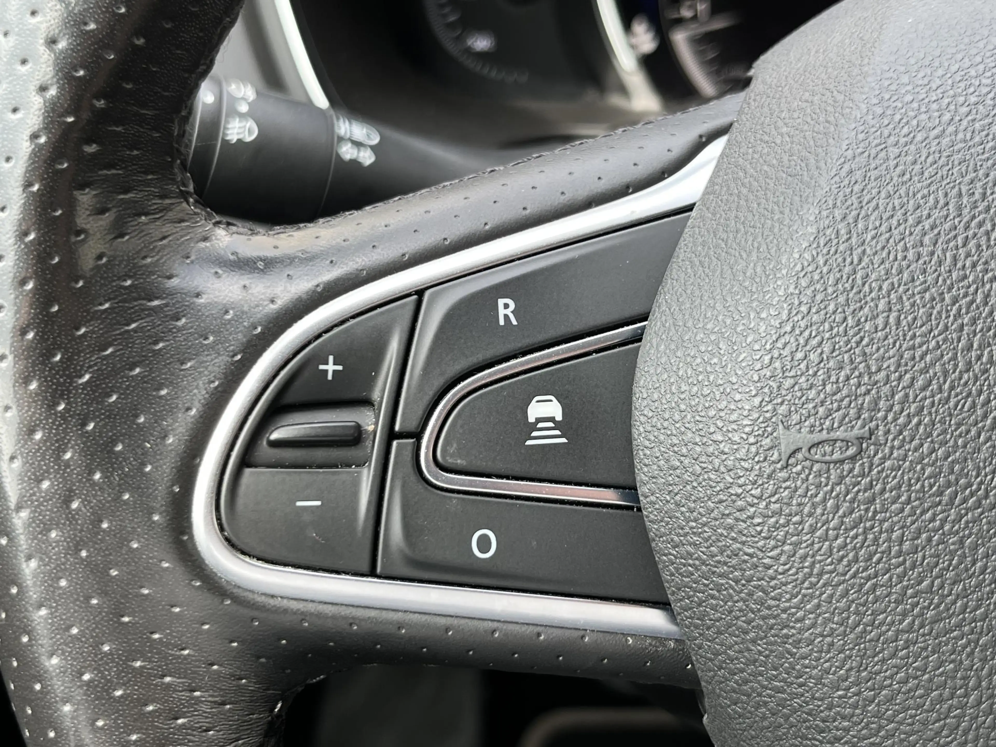 Renault Talisman Estate 1.8 TCe Initiale Paris | Trekhaak | Stoelve — photo 32