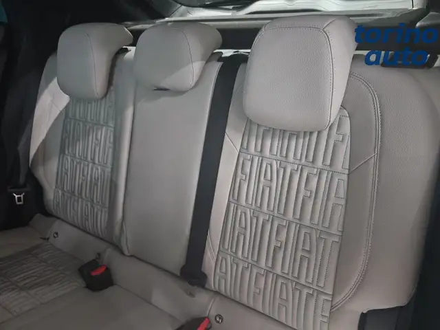 Fiat 600 view 10