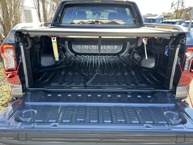 Ford Ranger Wildtrak DOKA 2.3l EcoBoost PHEV 281PS 4WD Automatik Ansicht 11