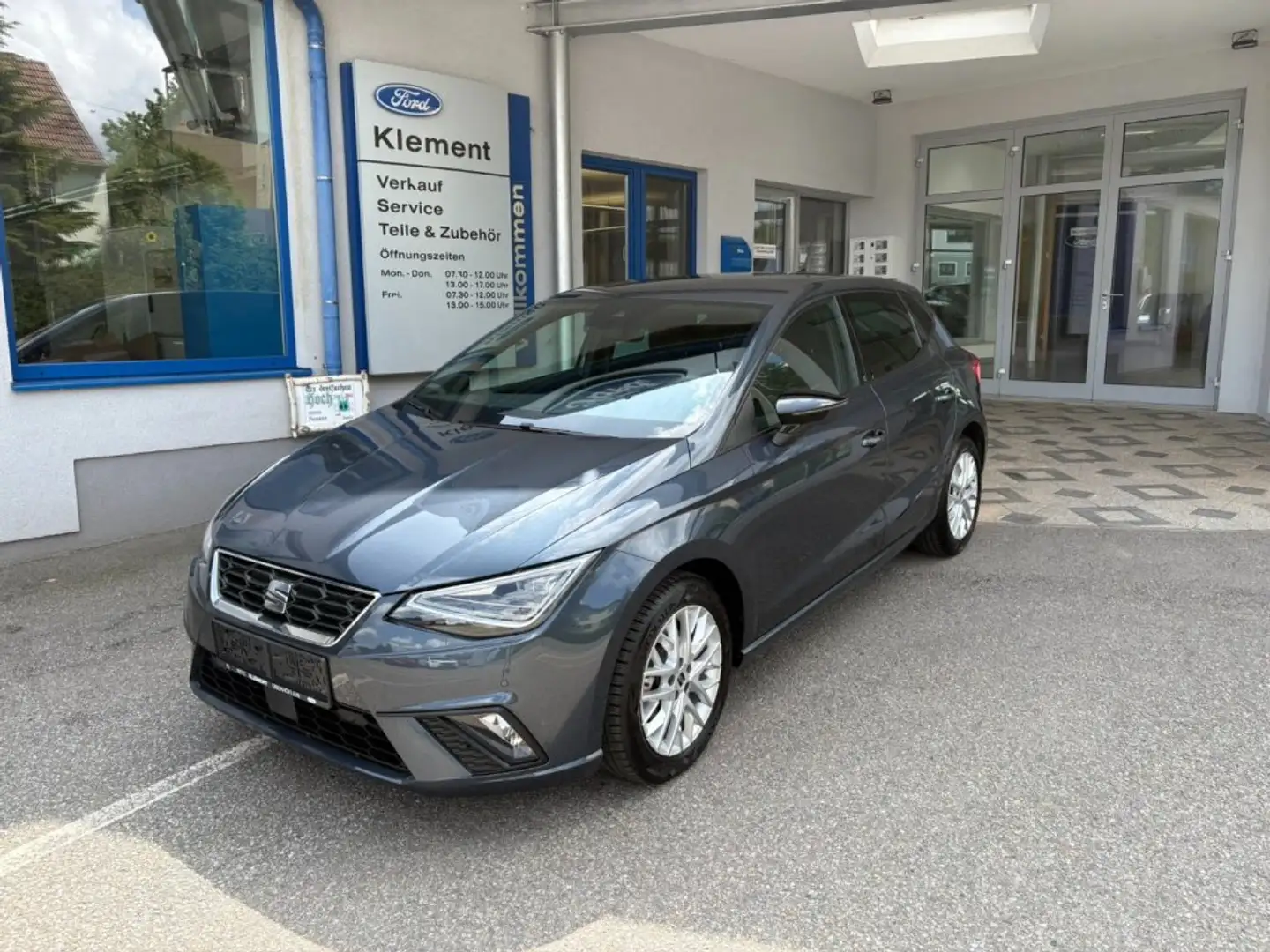 SEAT Ibiza FR-Line 1.0 TSI Grau - 1