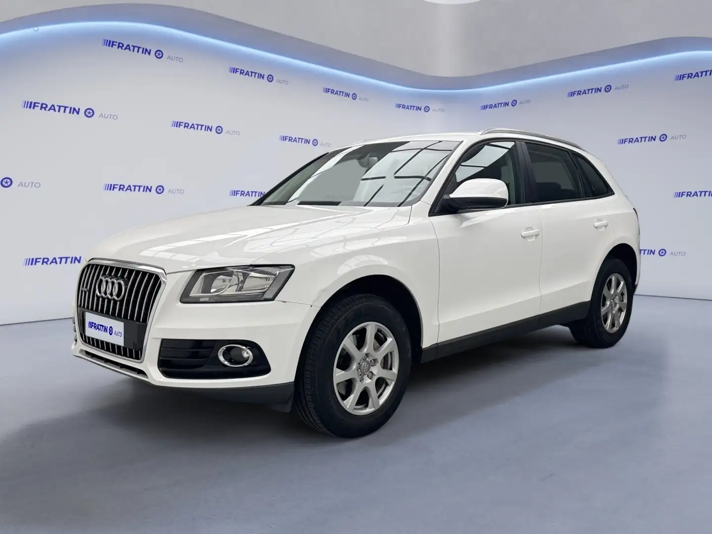 Audi Q5 2.0 TDI 150 CV quattro Weiß - 1