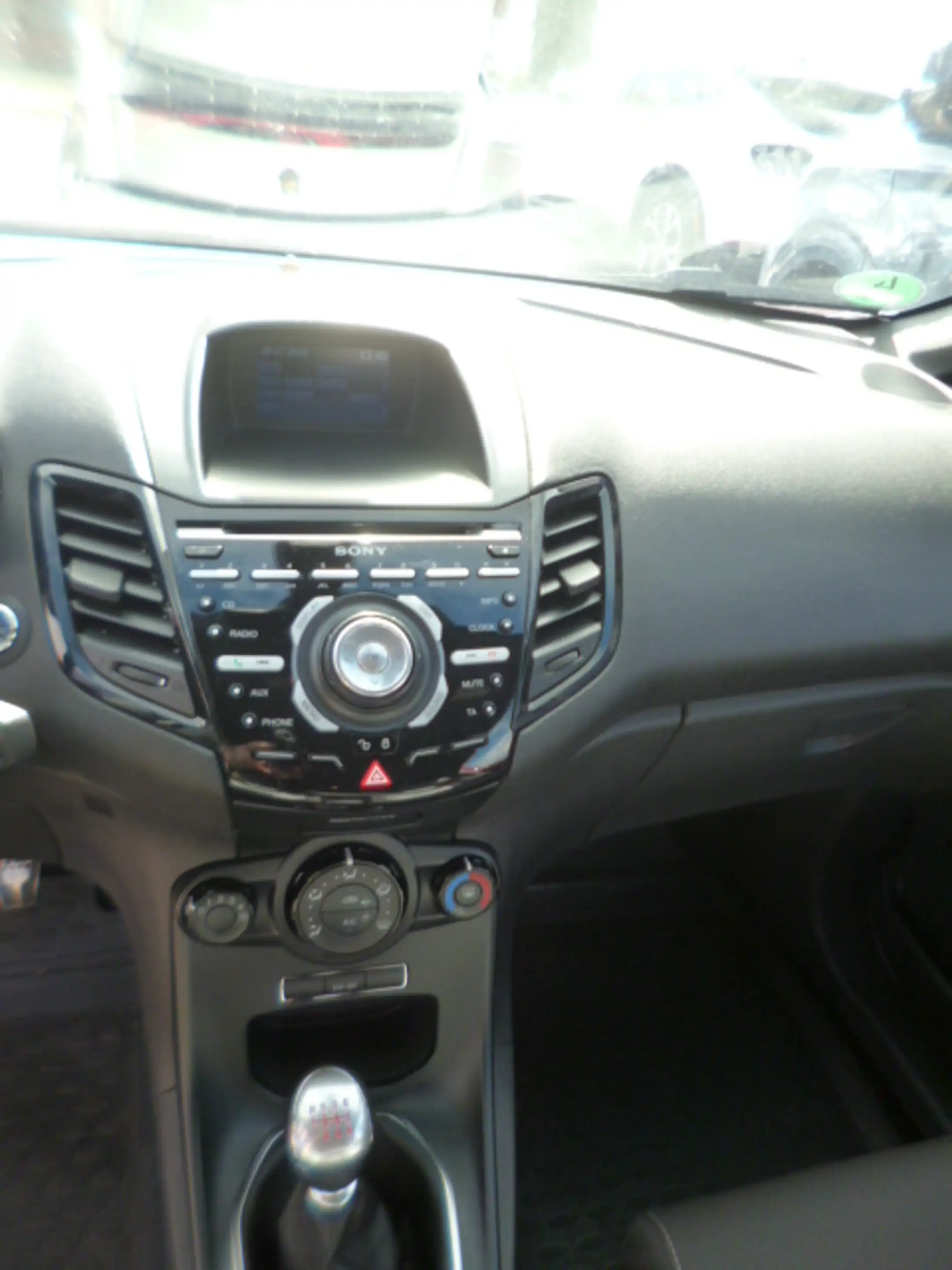 Ford Fiesta ST — photo 10