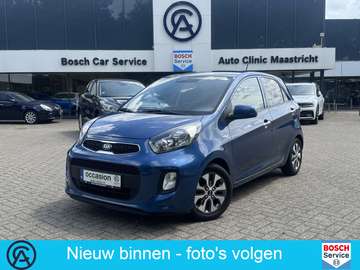 1.0 CVVT 5-DRS NAVI / CAMERA / STOELVERWARMING /