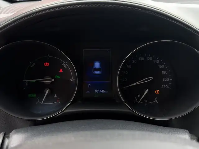 Toyota C-HR view 9