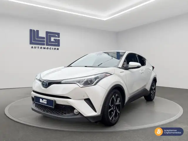 2019 Toyota C-HR in White for sale
