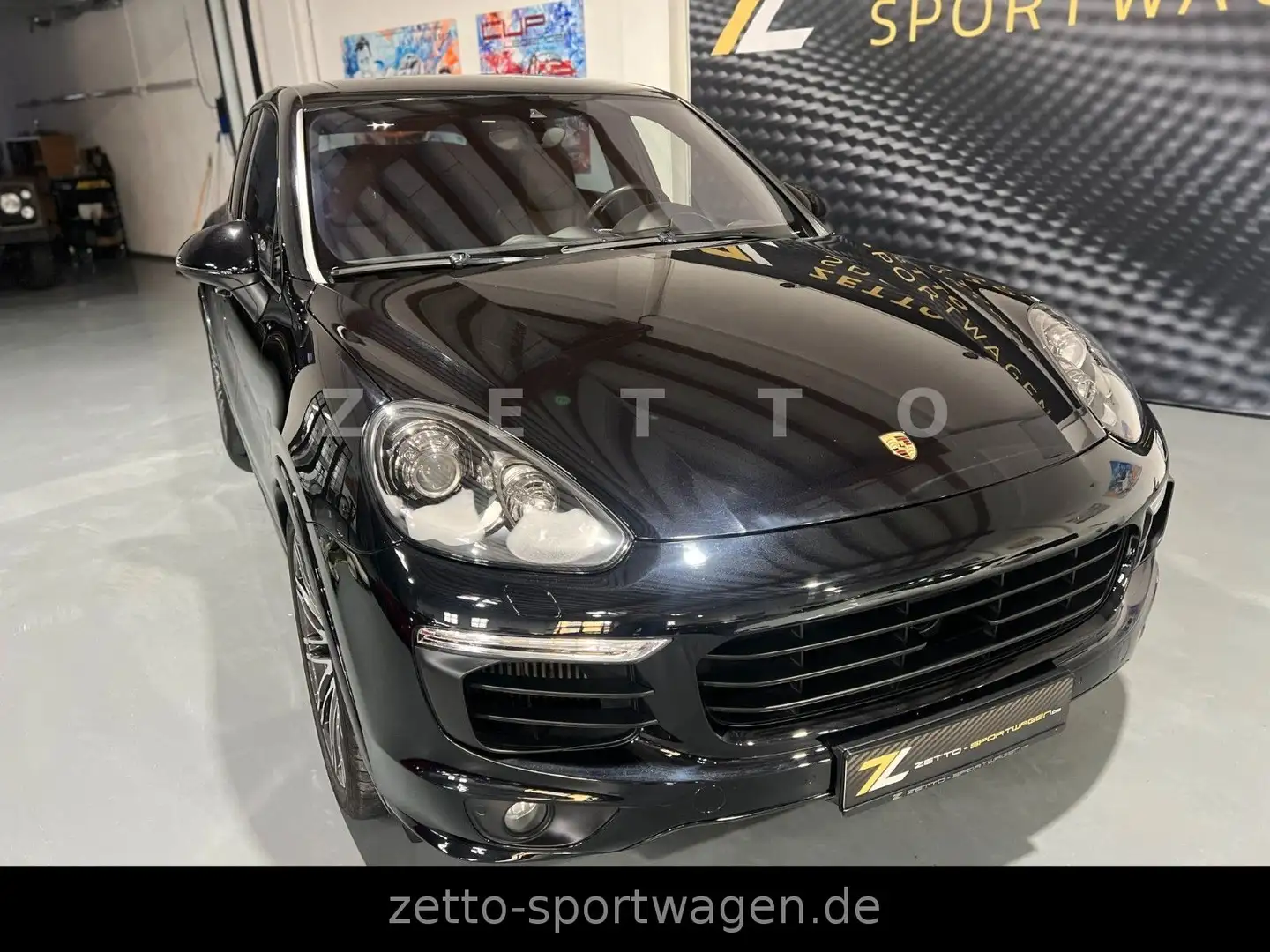 Porsche Cayenne S Diesel - Approved 01.25 / SPORT_DESIGN Schwarz - 1