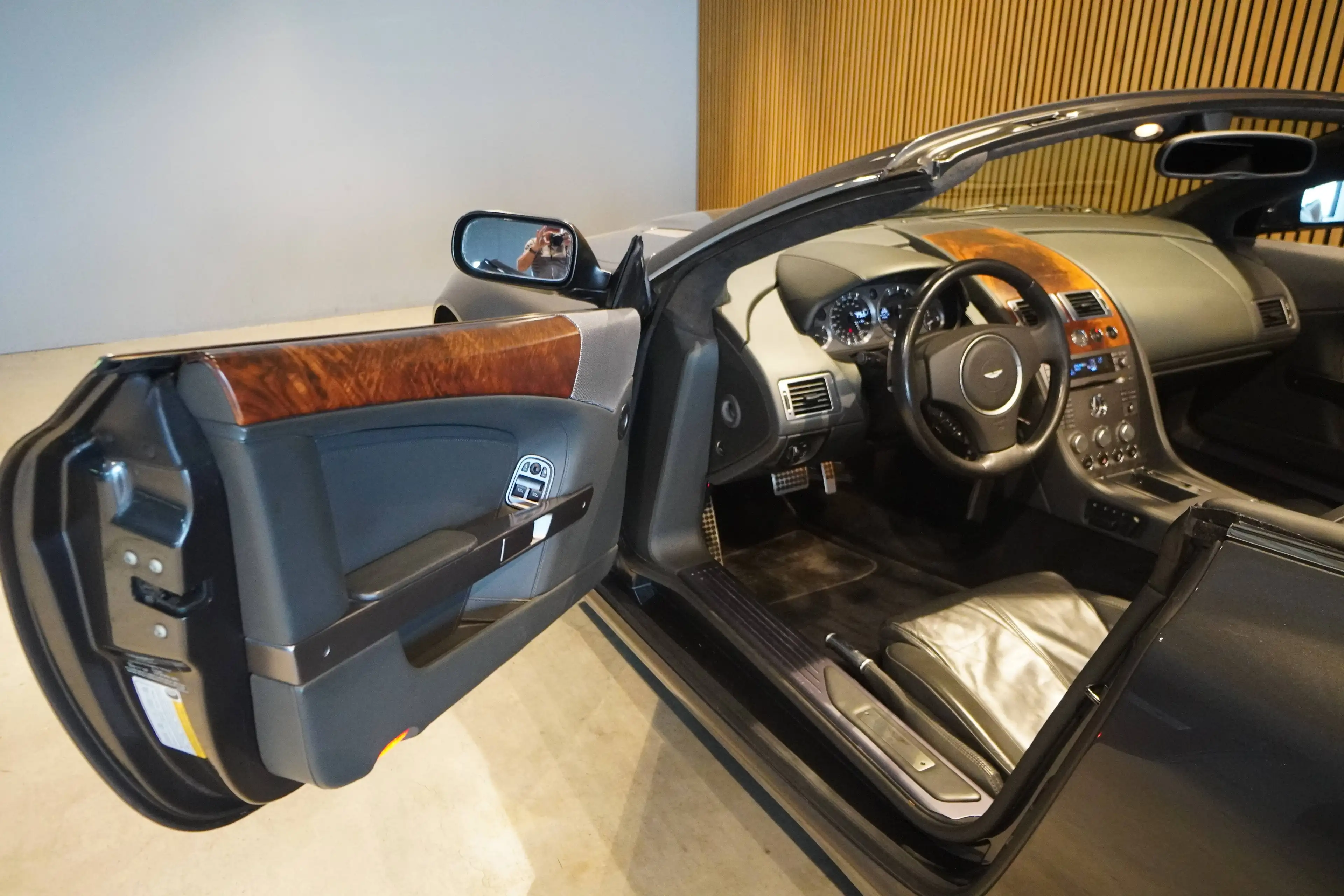 Aston Martin DB9 DB9 Volante V12- 1 HD-U-frei-Deutsches FZG-Top — photo 12