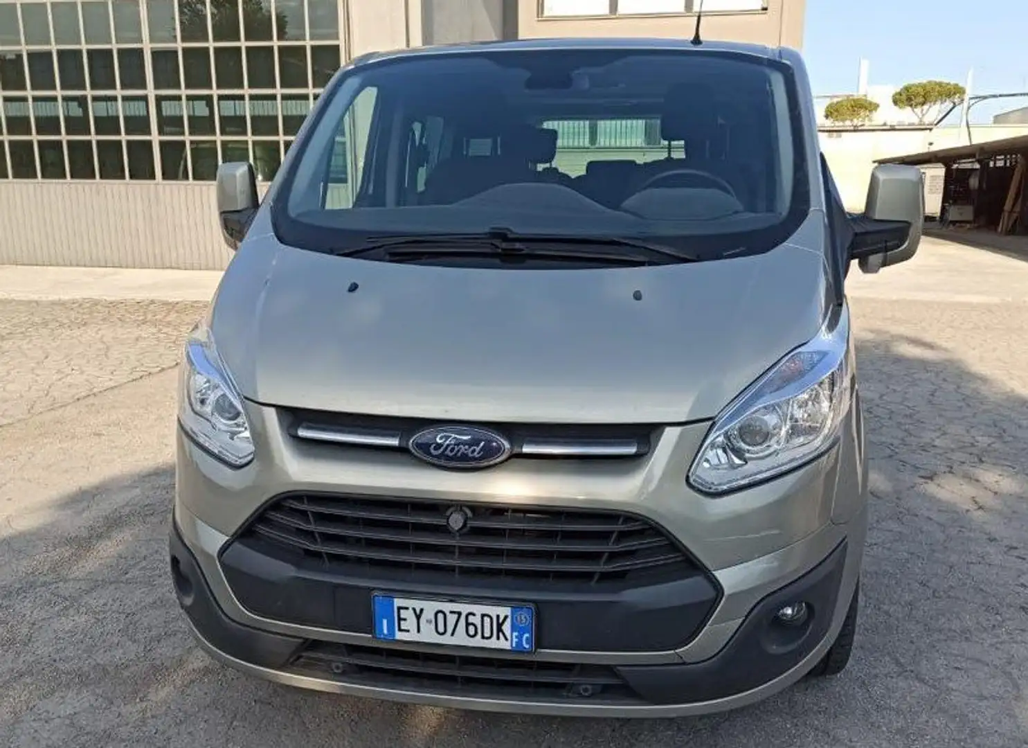 Ford Tourneo Custom Oro - 1