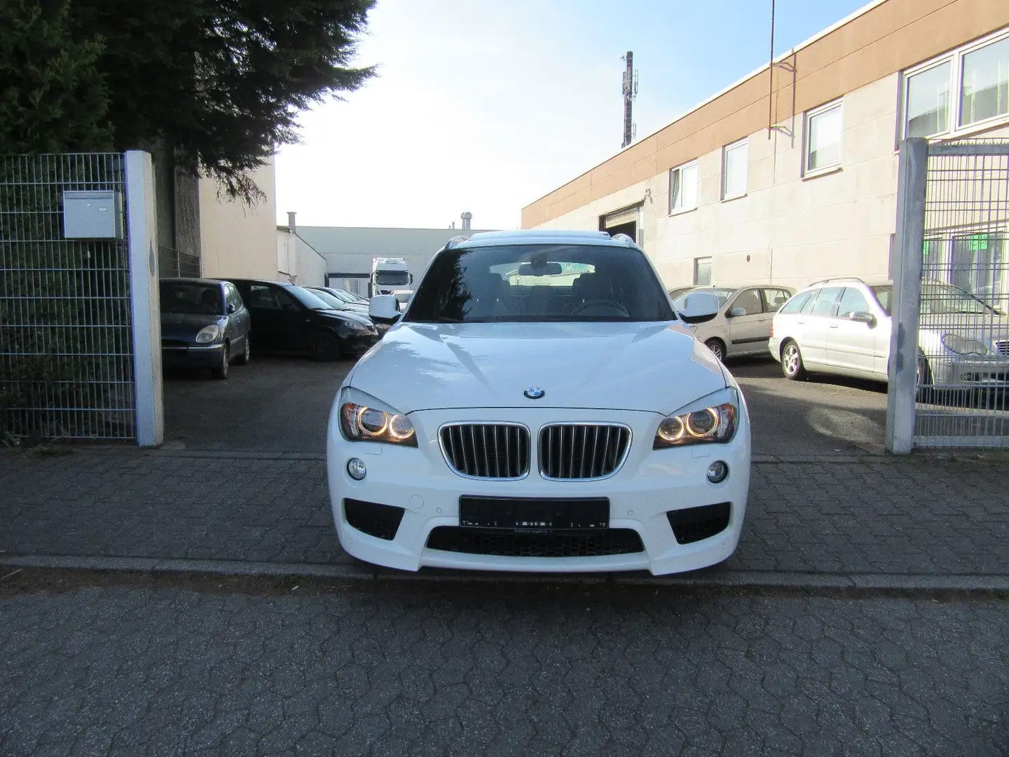 BMW X1 Baureihe X1 23 d xDrive Weiß - 2