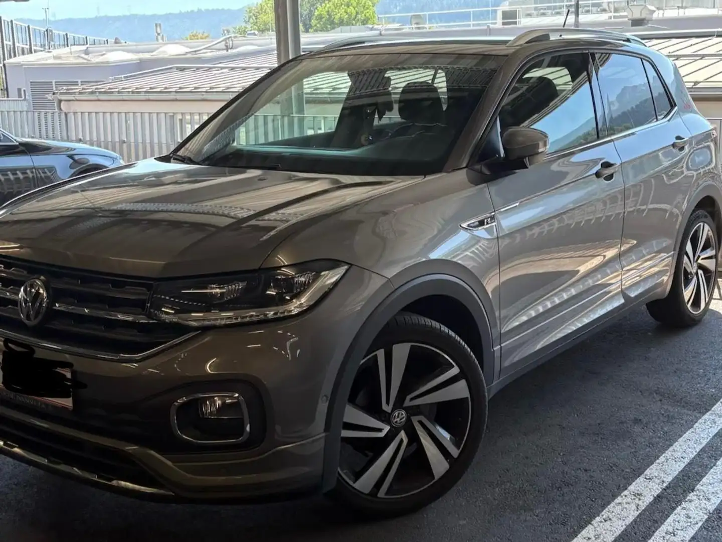 Volkswagen T-Cross T-Cross 1,0 TSI Life DSG Life Grau - 1