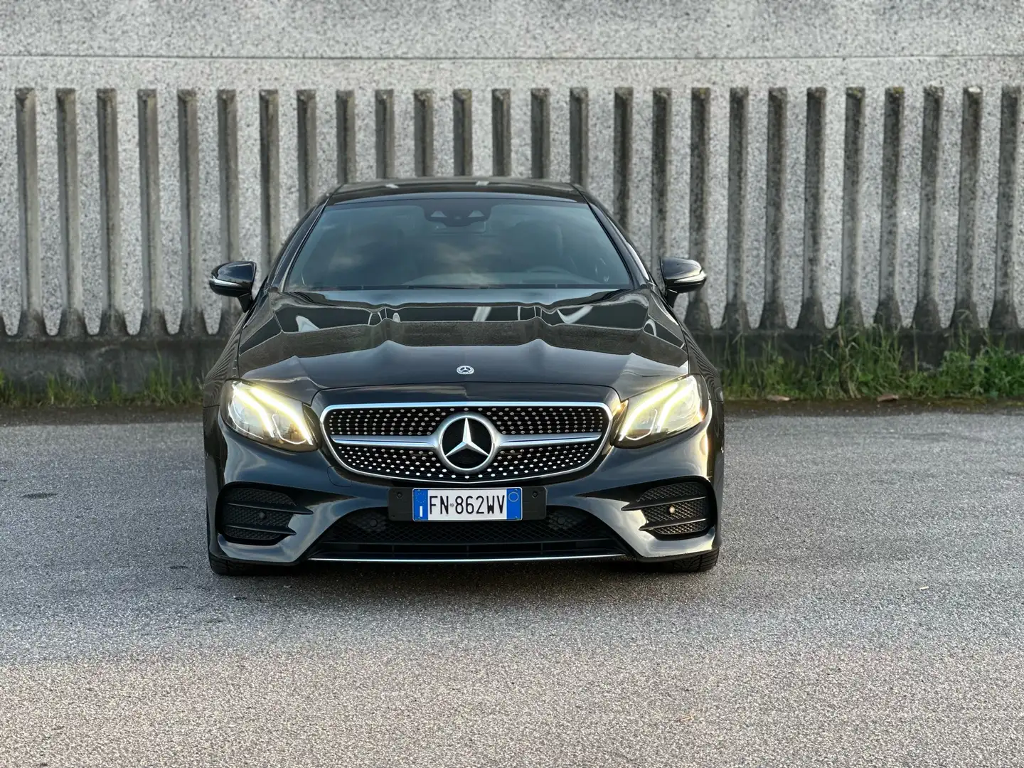 Mercedes-Benz E 350 d coupe Premium Plus 4matic tettuccio Nero - 2