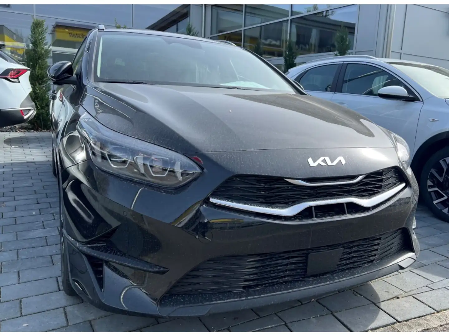 Kia Ceed SW / cee'd SW 140 PS DCT ULTIMATE Navi  Klimasitze ACC Apple Car Nero - 2