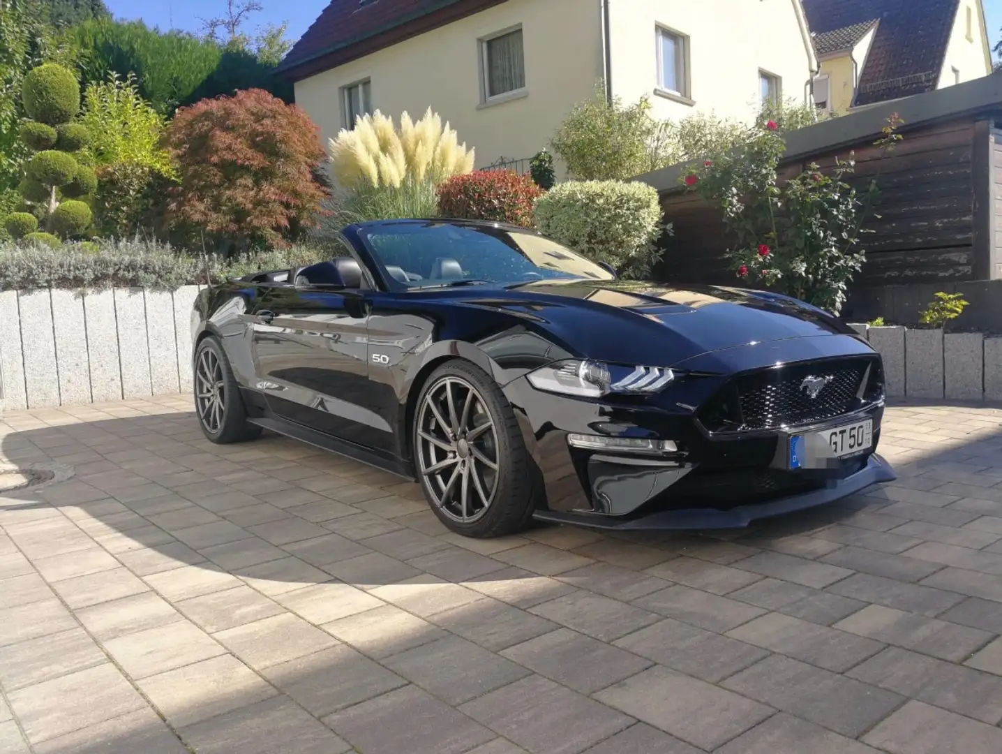 Ford Mustang Cabrio Convertible 5.0 Ti-VCT V8 Aut. GT Schwarz - 2