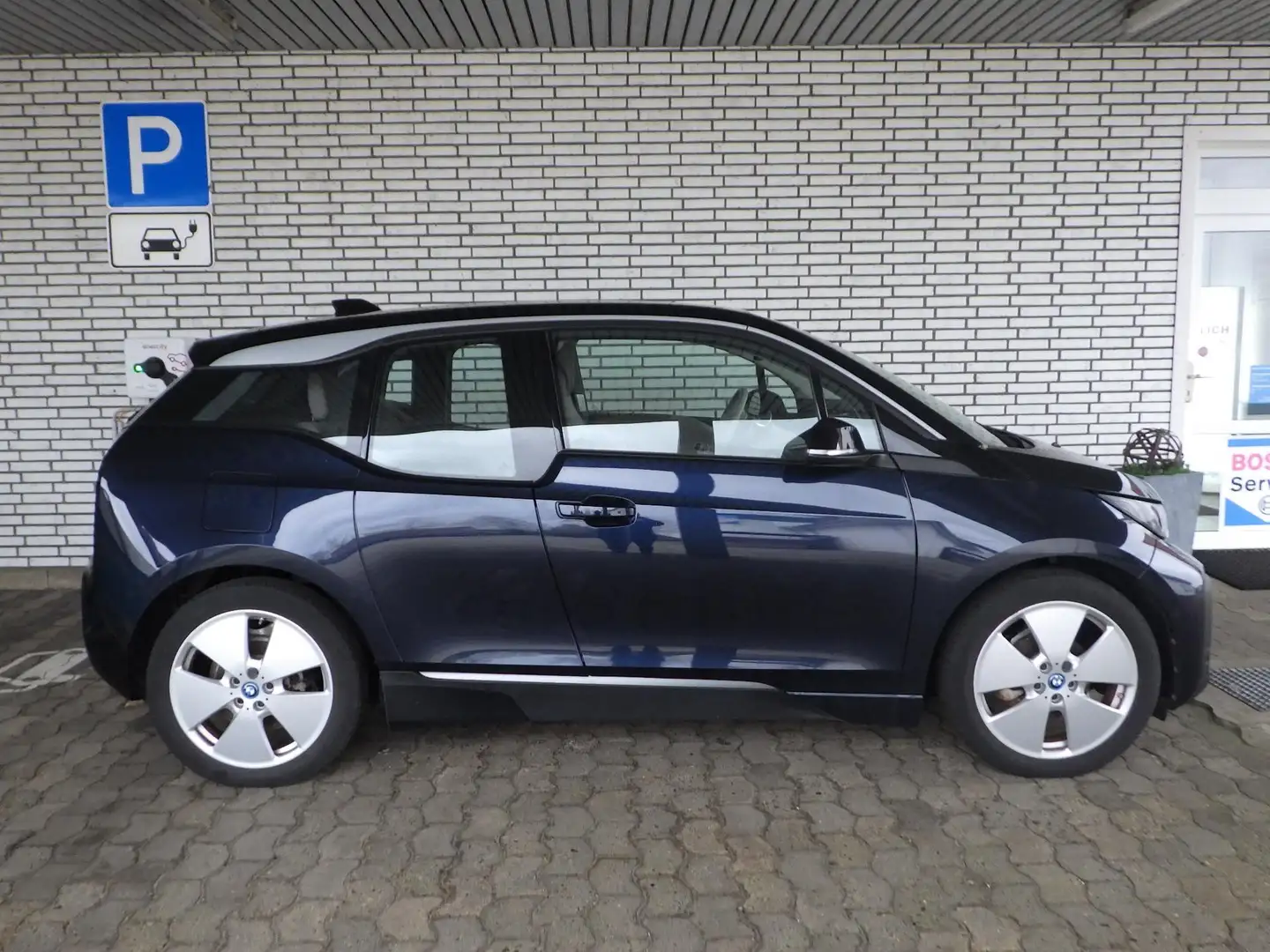 BMW i3 120Ah - Wärmep. Schnellladen 125Kw Blau - 1