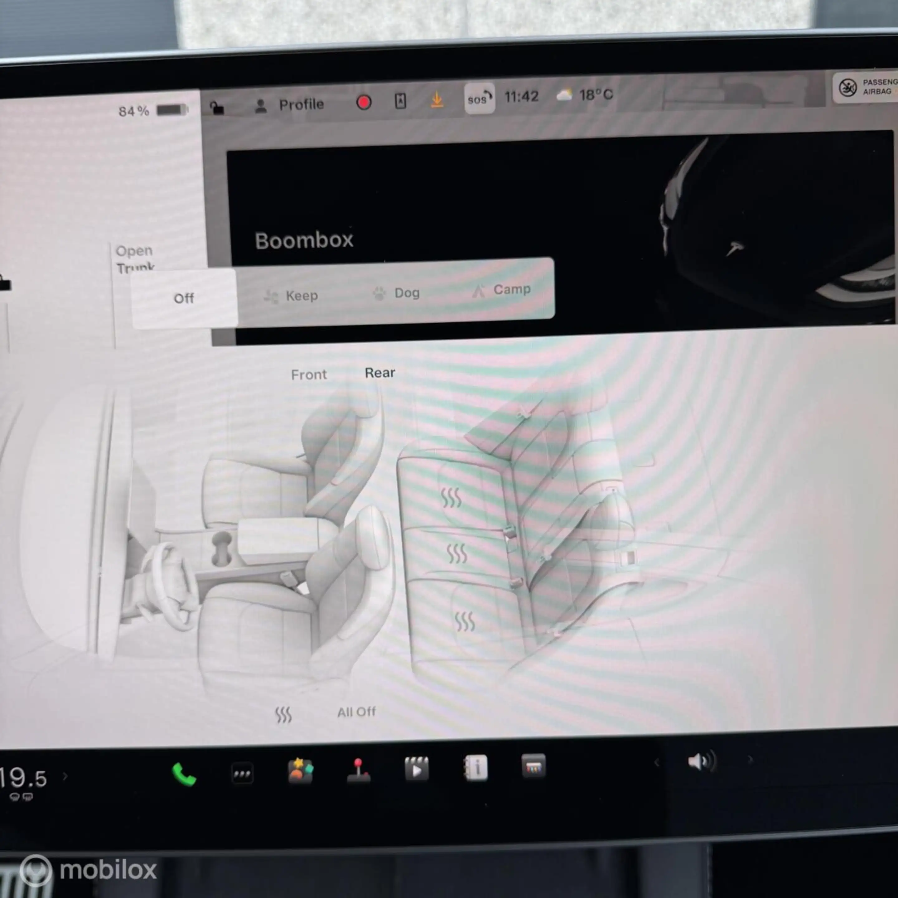 Tesla Model Y Long Range AWD + MMX PACK + IAP +TREKHAAK — photo 13