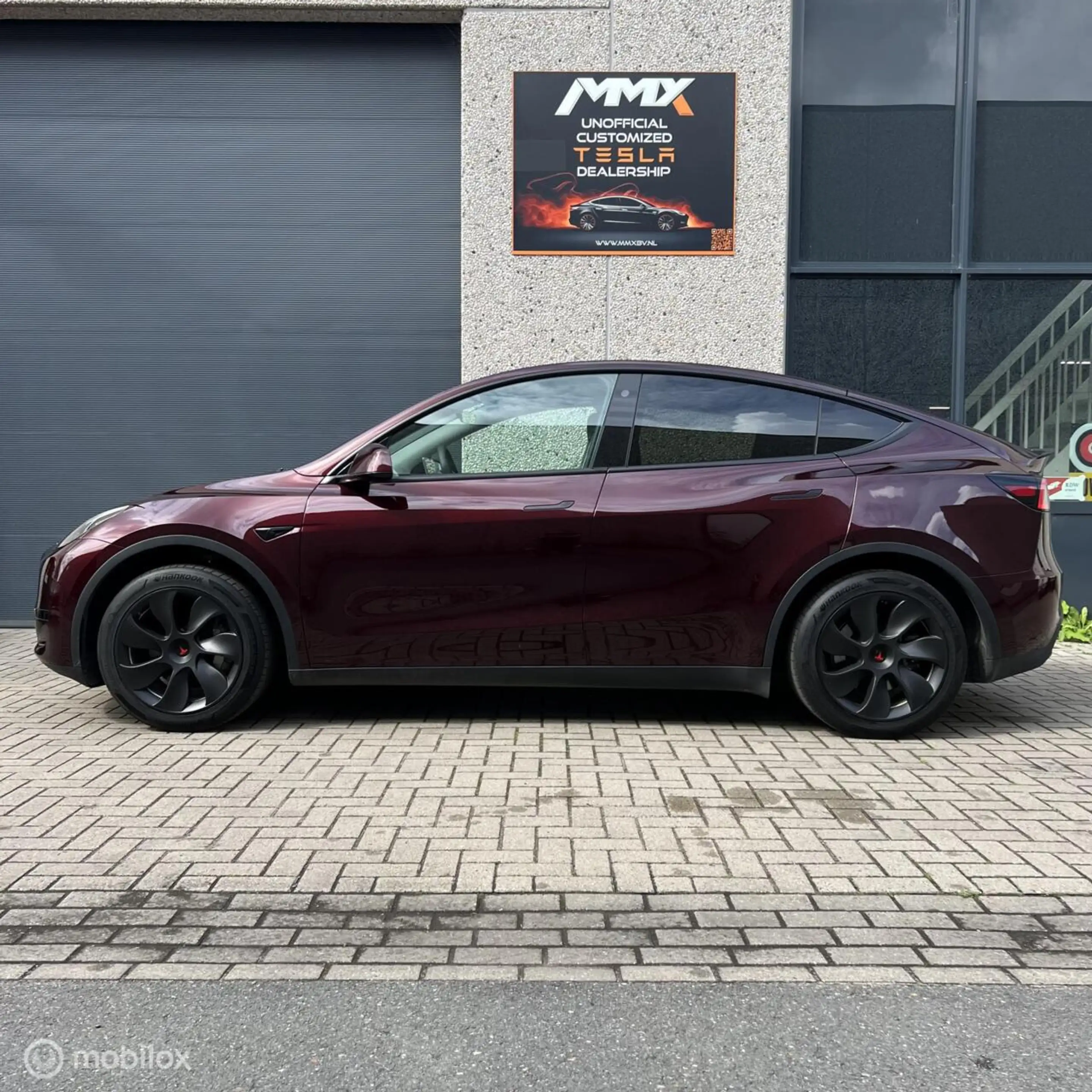 Tesla Model Y Long Range AWD + MMX PACK + IAP +TREKHAAK — photo 6