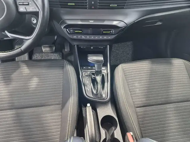 Hyundai i20 view 12