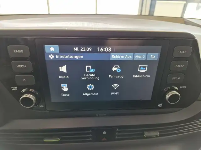 Hyundai i20 view 11