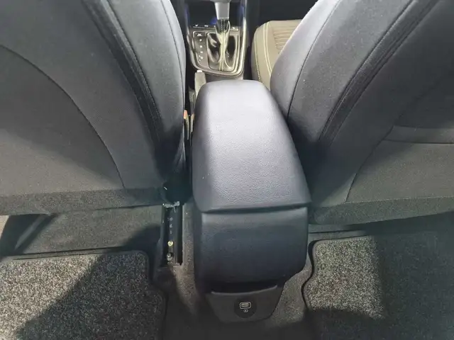Hyundai i20 view 13