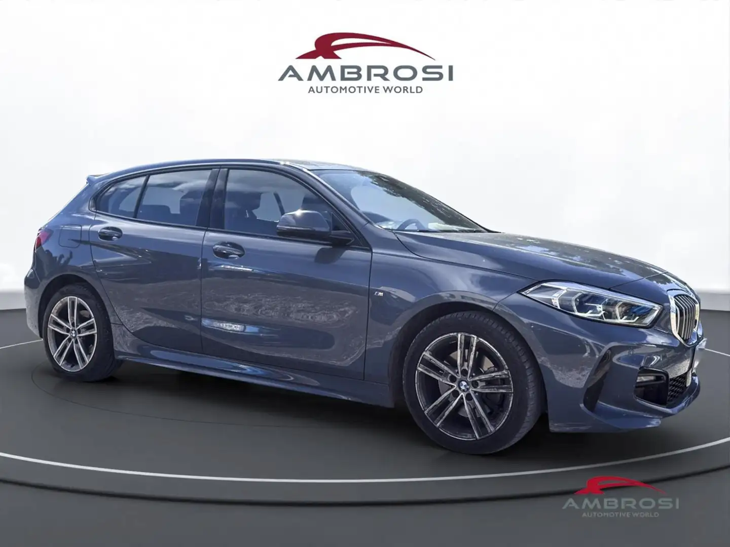 BMW 118 118d Msport auto Grijs - 2