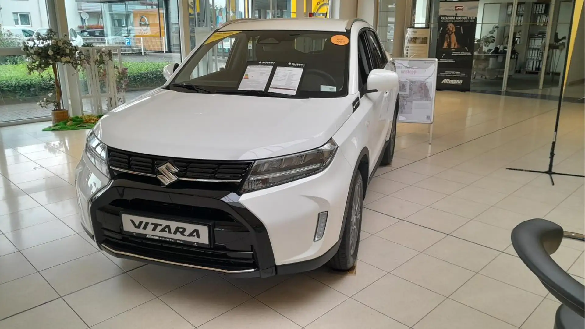 Suzuki Vitara Comfort 1,4, 95 kW, 6-Gang-Schaltgetriebe, 5 Jahre Weiß - 2