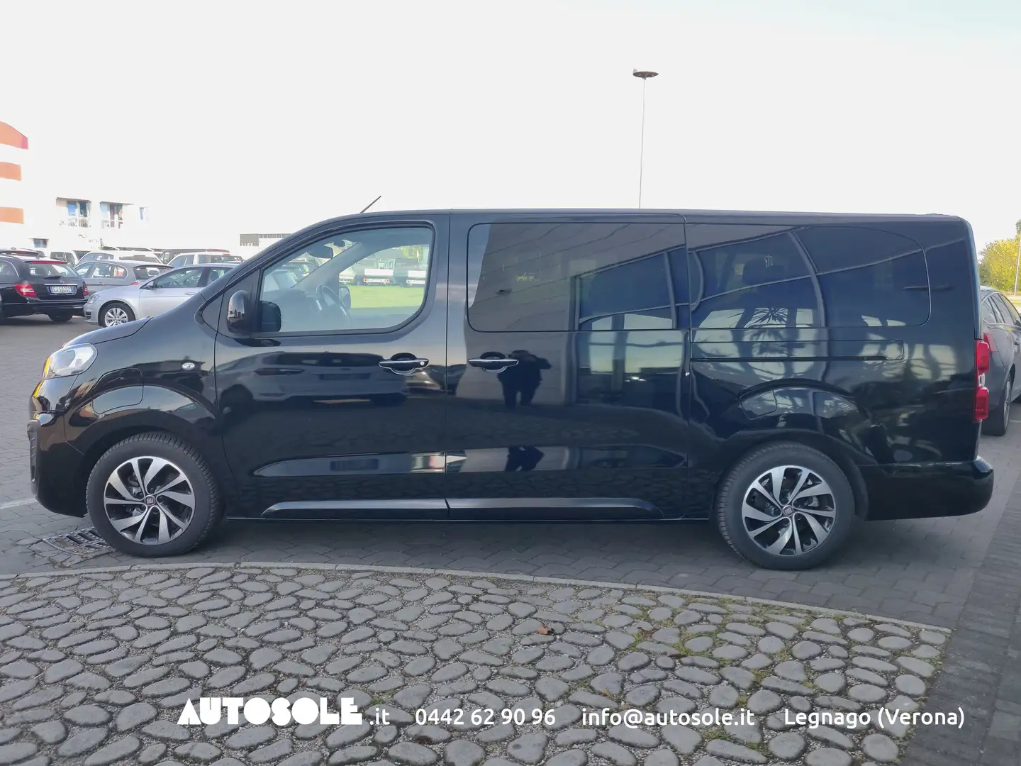 Fiat E-Ulysse 75Kw Lounge Configurazione Salotto 7Posti Automatico Schwarz - 2