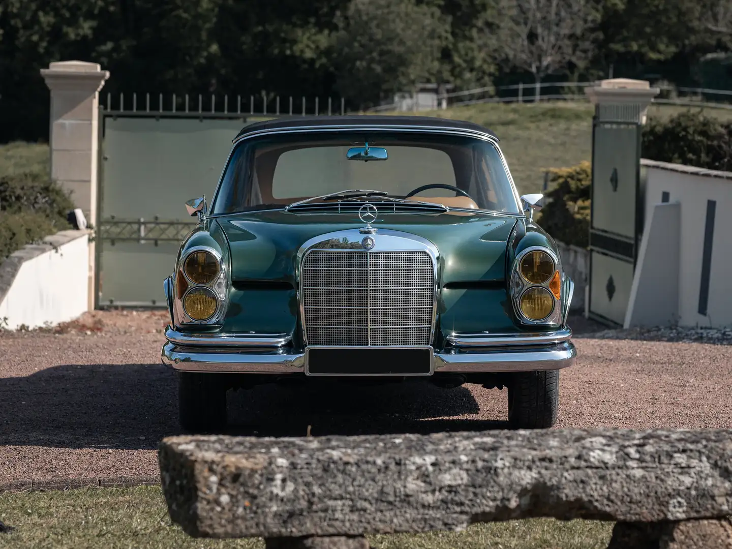 Mercedes-Benz 250 SE Cabriolet Зелений - 2