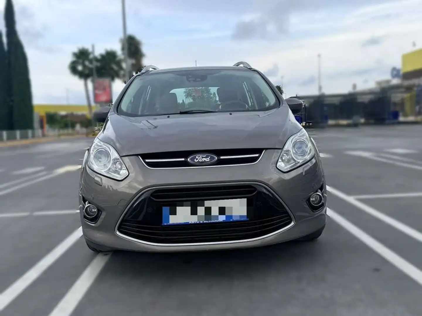 Ford Grand C-Max 2.0 TDCi 140 Titanium Beige - 1