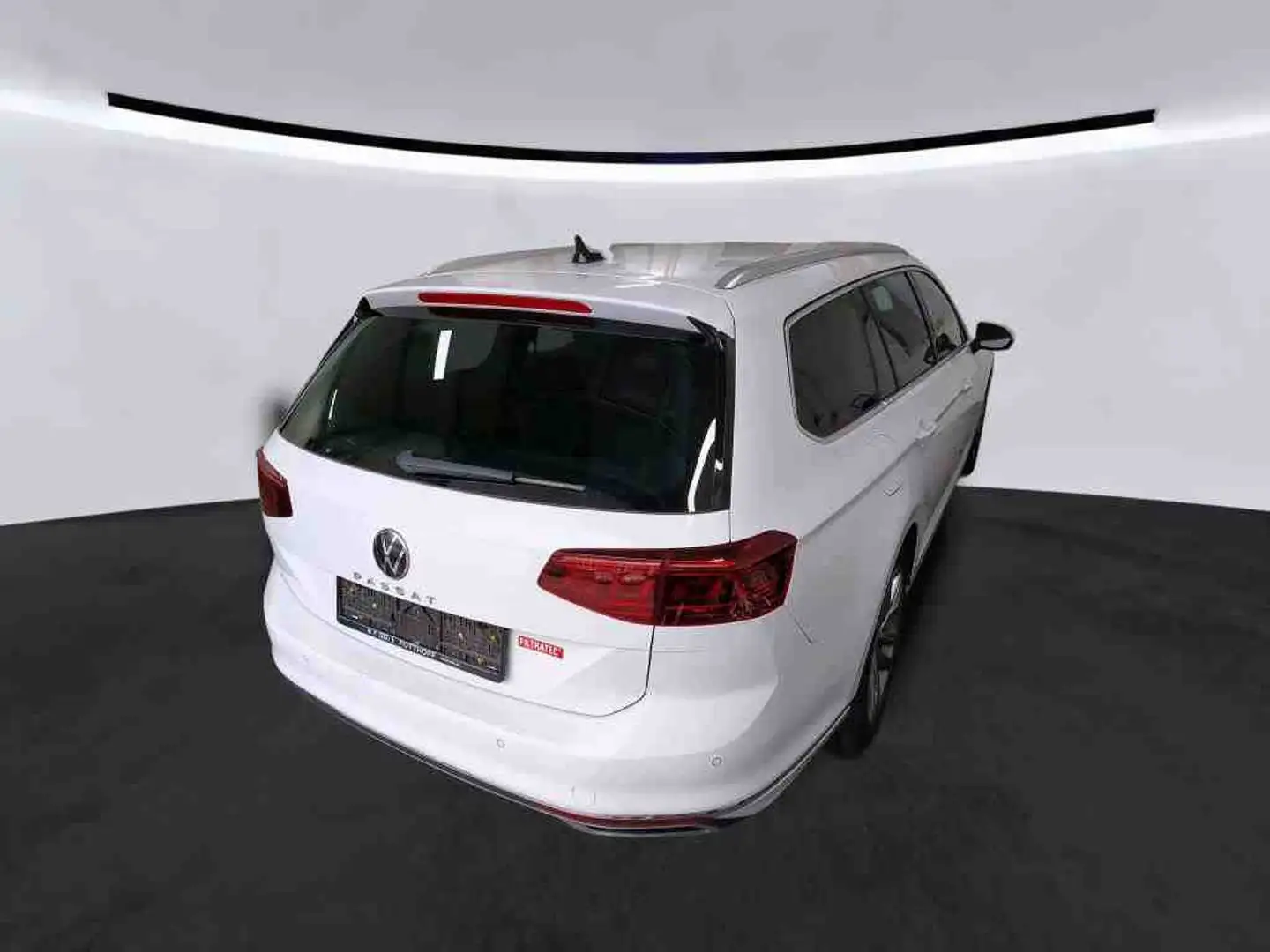 Volkswagen Passat Variant Elegance 2.0TDI DSG / Matrix, AHK Weiß - 2