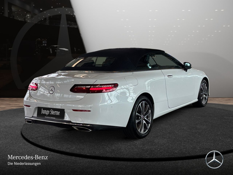 Mercedes-Benz E 450 Cabrio 4M AVANTG+AHK+LED+STHZG+FAHRASS+9G — photo 8