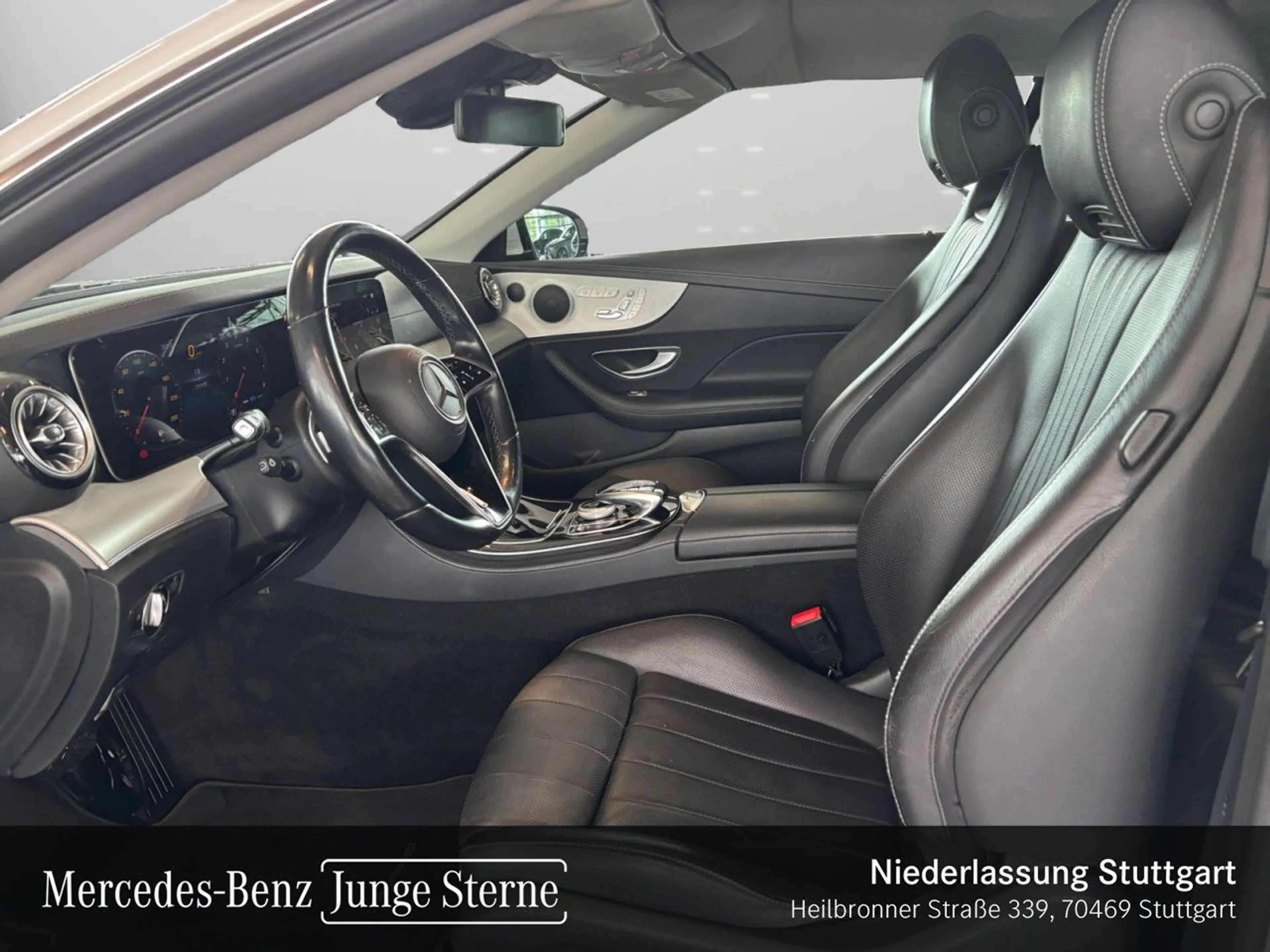 Mercedes-Benz E 450 Cabrio 4M AVANTG+AHK+LED+STHZG+FAHRASS+9G — photo 10