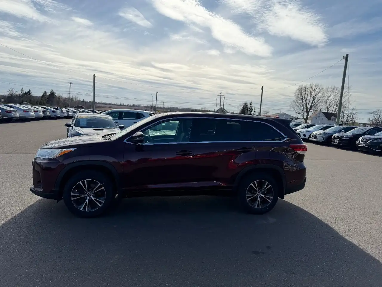 Toyota Highlander снимка Toyota Highlander