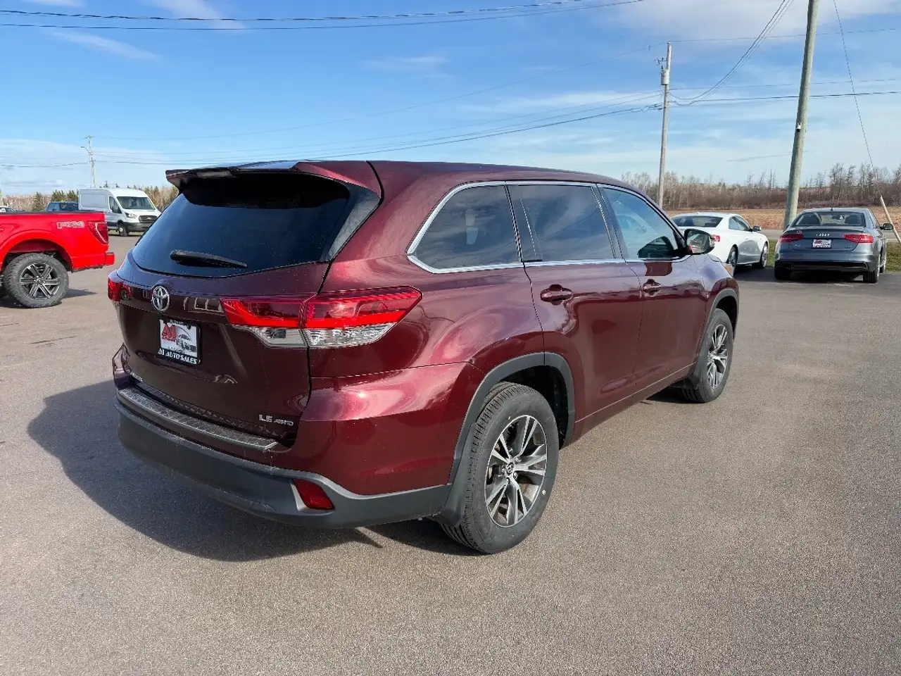 Toyota Highlander снимка Toyota Highlander