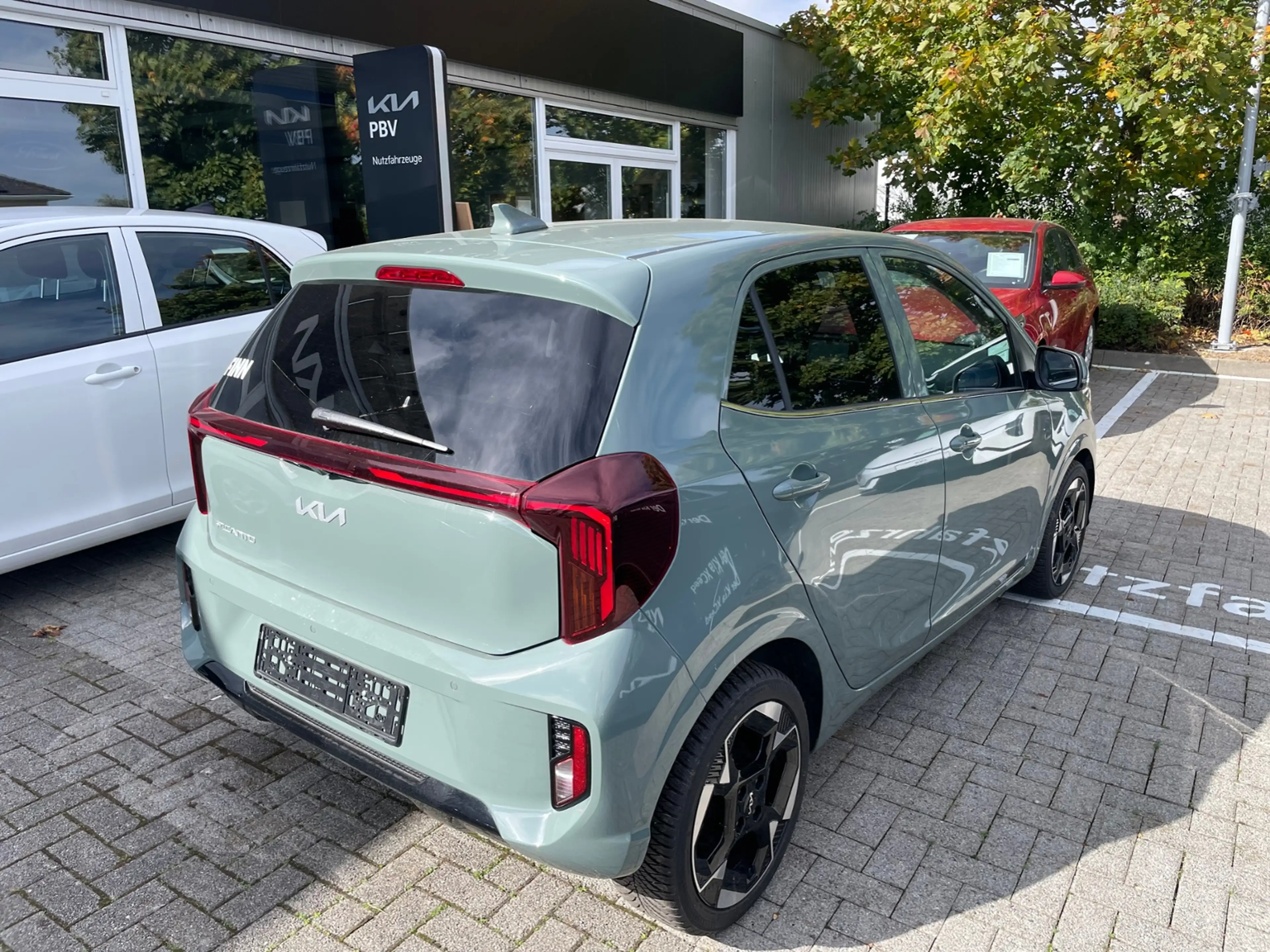 Kia Picanto 1,2 AMT Spirit Premium Leder LED SHZ Kamera Navi — photo 4