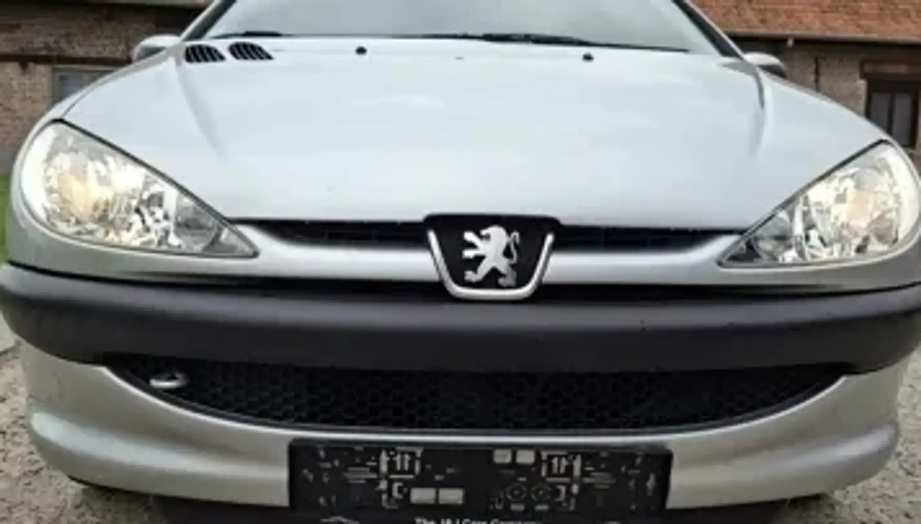 Peugeot 206 206 1.4e 75ch Génération Gris - 2