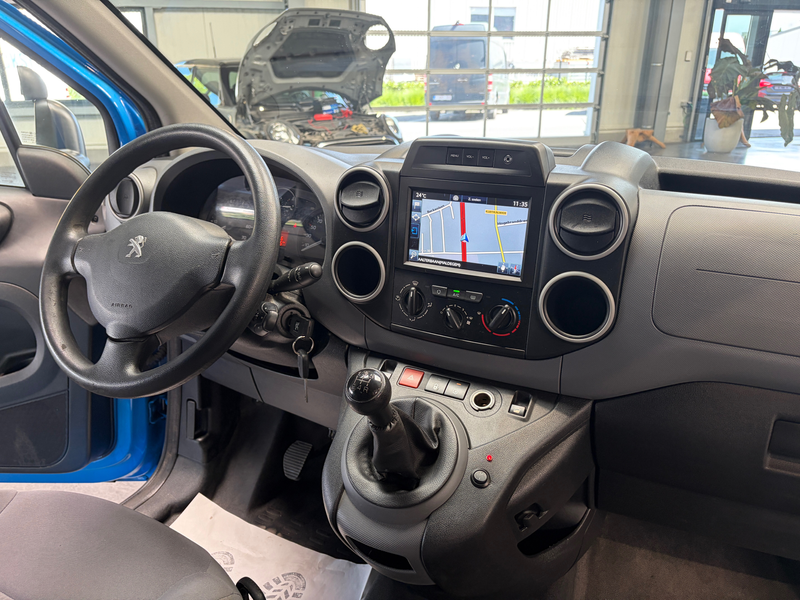 Peugeot Partner 1.6 BlueHDi 100pk — photo 12