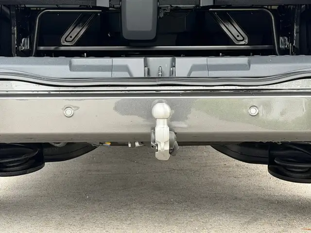 Volkswagen Transporter Kombi LR TDI Ansicht 7