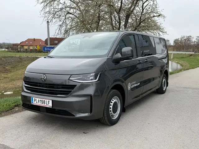 Volkswagen Transporter Kombi LR TDI Ansicht 1