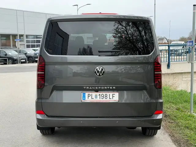 Volkswagen Transporter Kombi LR TDI Ansicht 5