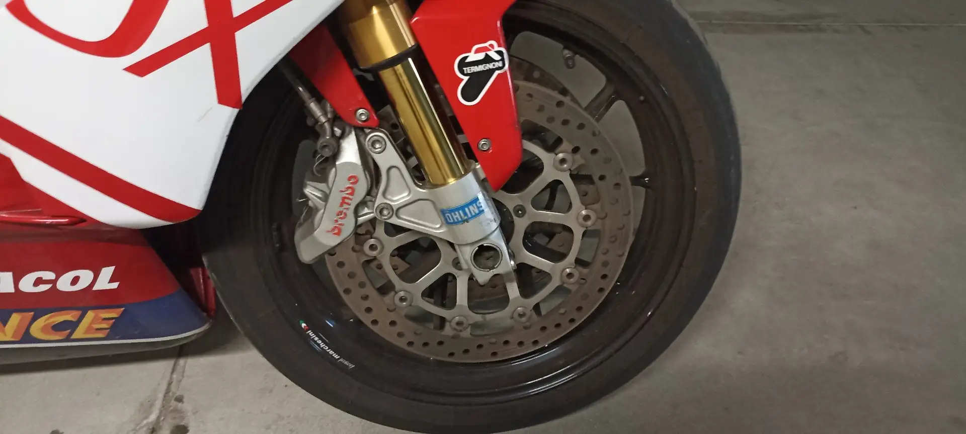 Ducati 999 Rouge - 2