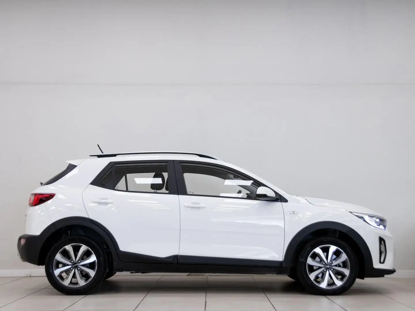 Kia Stonic 1.0 T-GDi MHEV Concept 100 Blanco - 2