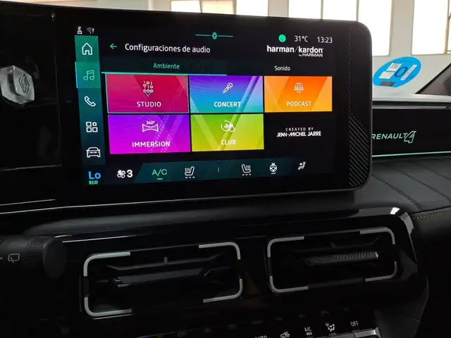 Renault Megane E-Tech view 14