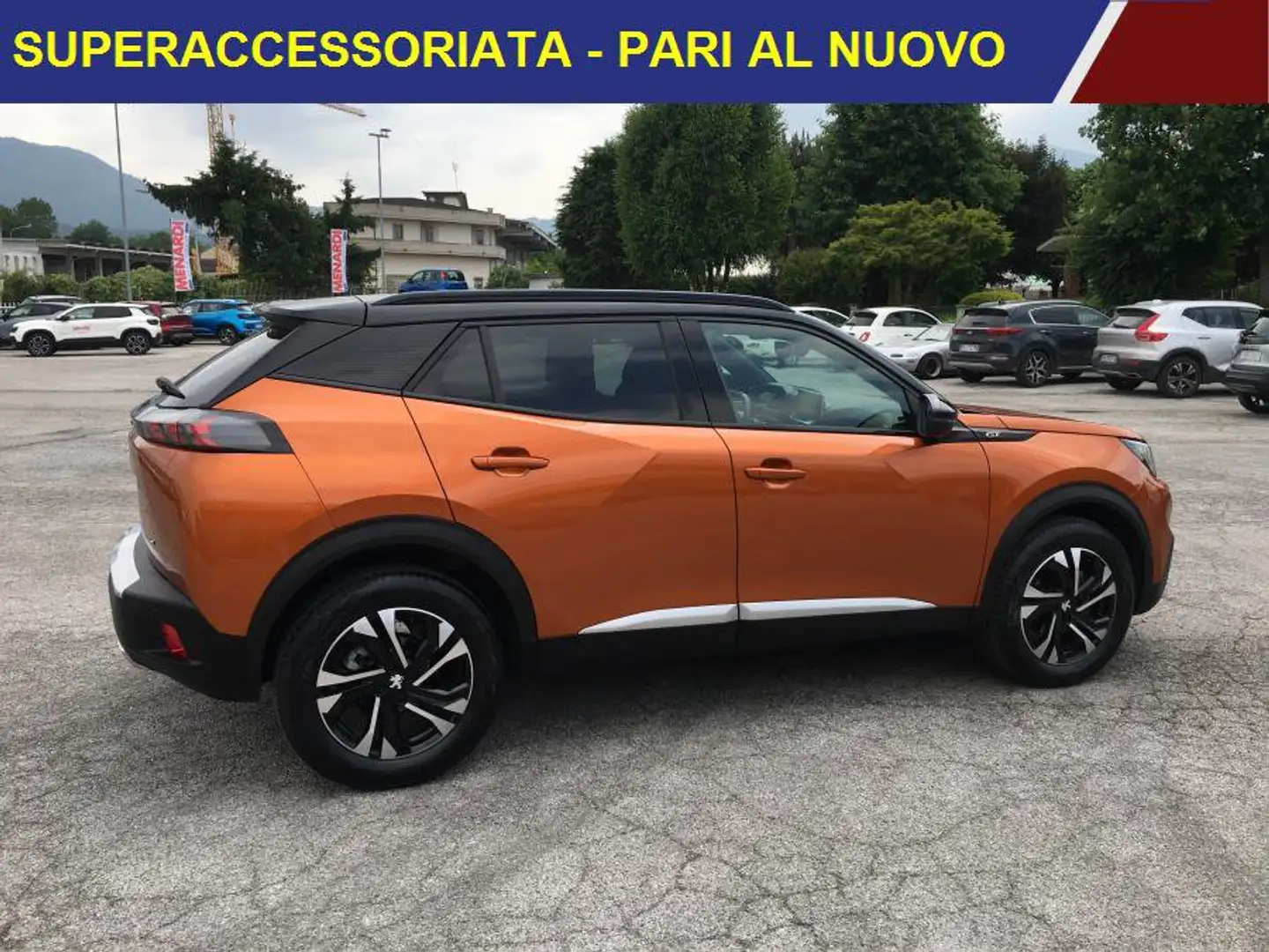 Peugeot 2008 PureTech 130 GT NAVI + CAMERA + 3D Arancione - 2