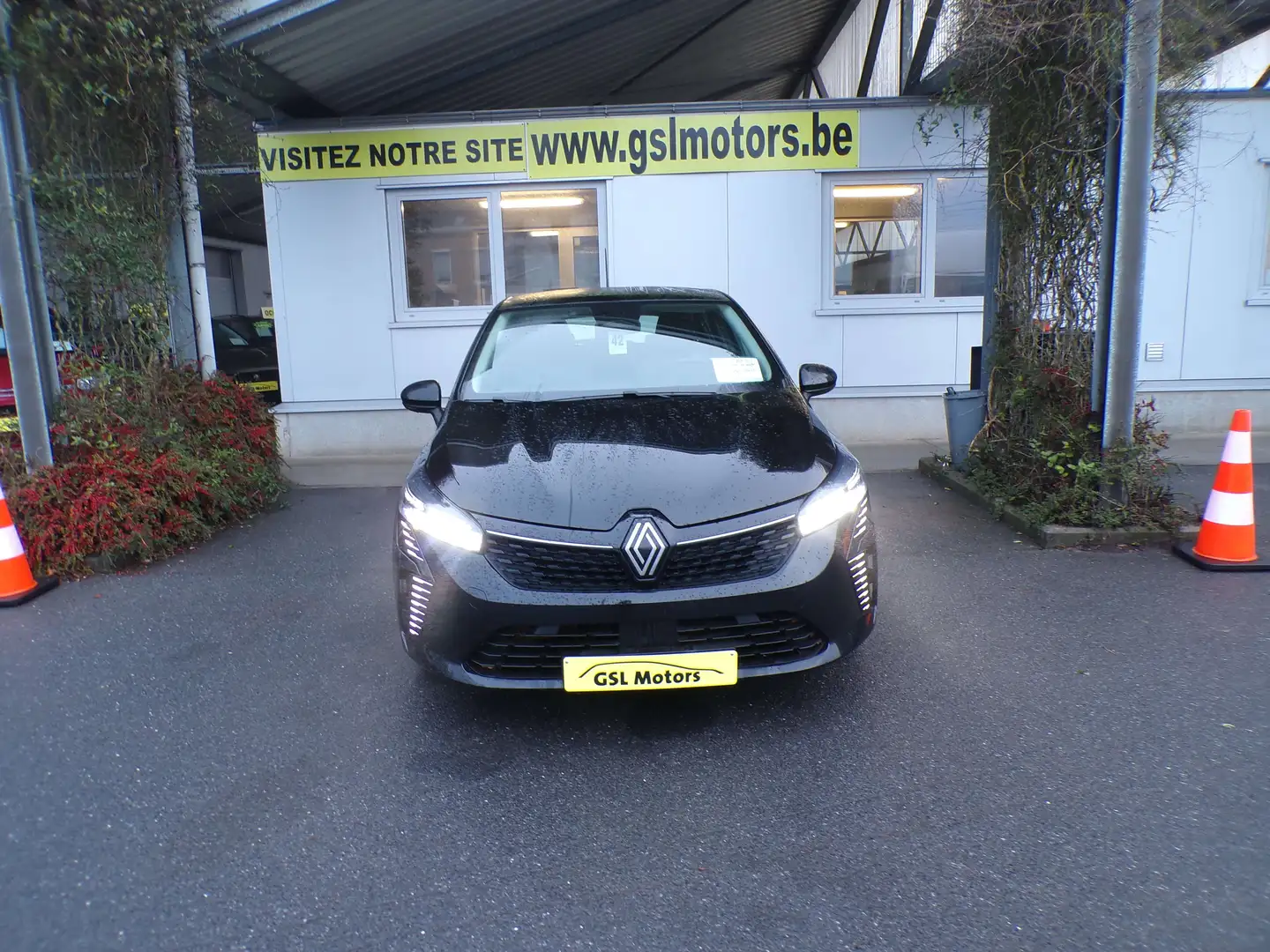 Renault Clio 1.6 E-TECH 145cv Noire 09/24 20.428km Airco Camera Noir - 2