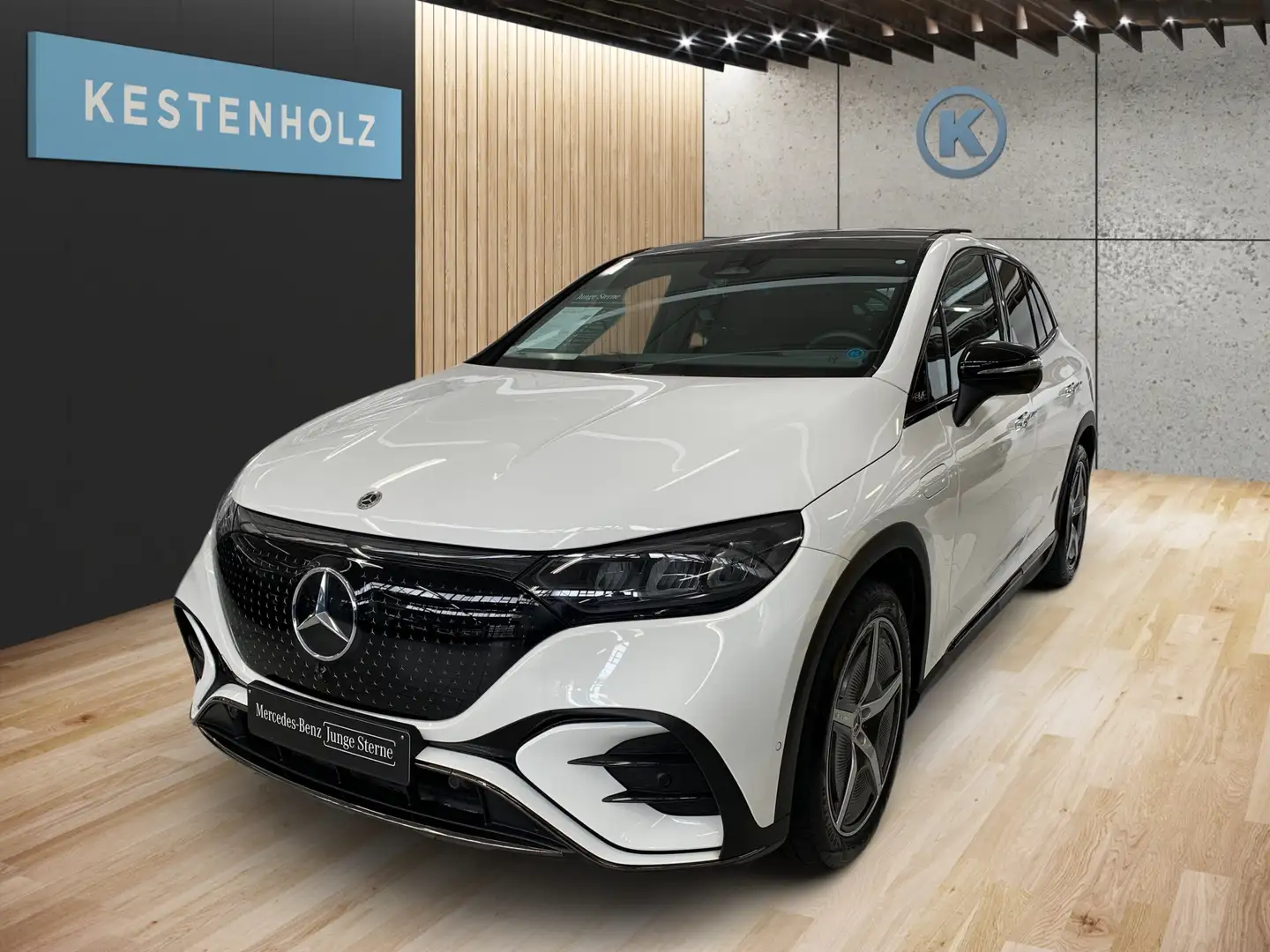 Mercedes-Benz EQE SUV EQE 300 SUV 0,25%-VERSTEUERUNG *AMG*PANO*360* Weiß - 1