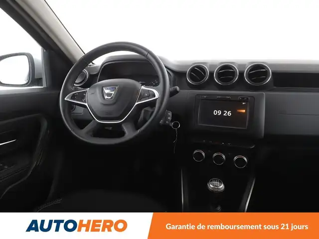 Dacia Duster view 13