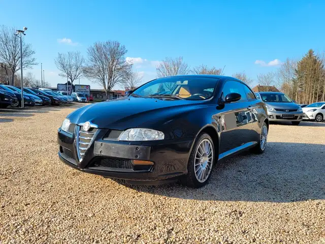 Alfa Romeo GT 2.0 16V JTS Distinctive*LMF*Klima*SZH*Temp*